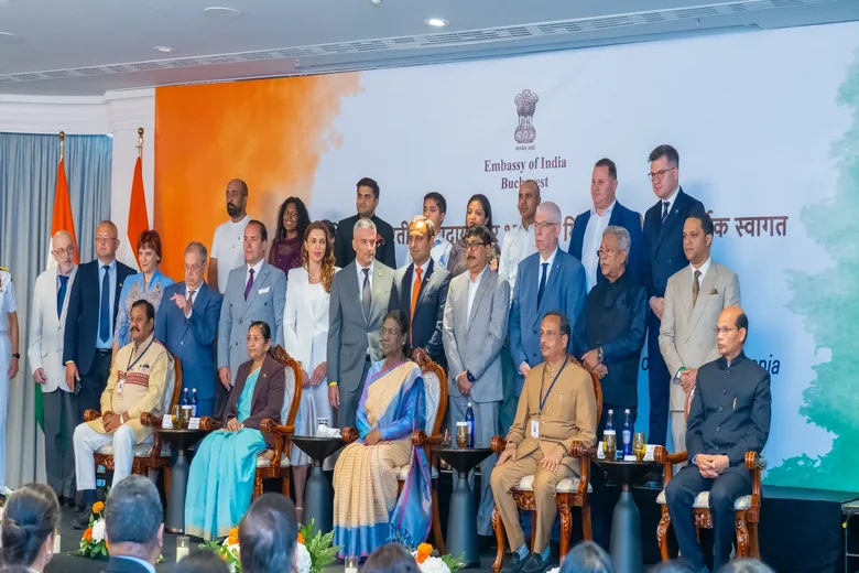 President Droupadi Murmu with dignitaries at the India-Romania Business Forum, Bucharest