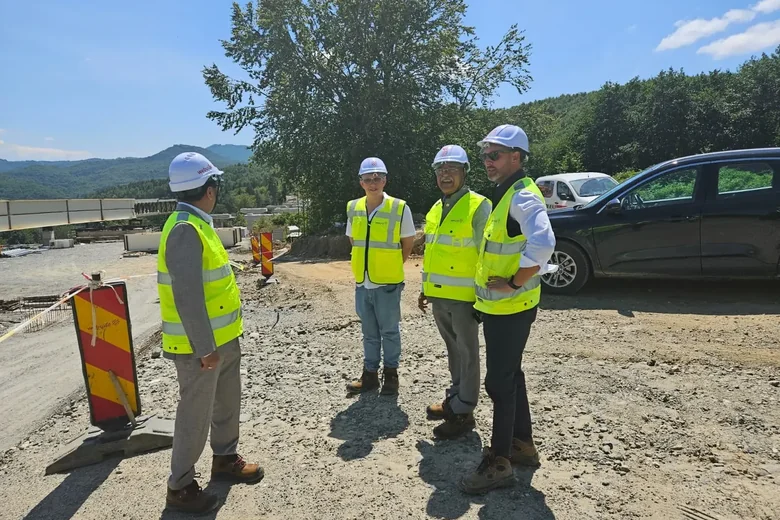 ASMACS Chairman touring the WeBuild motorway construction site in Romania